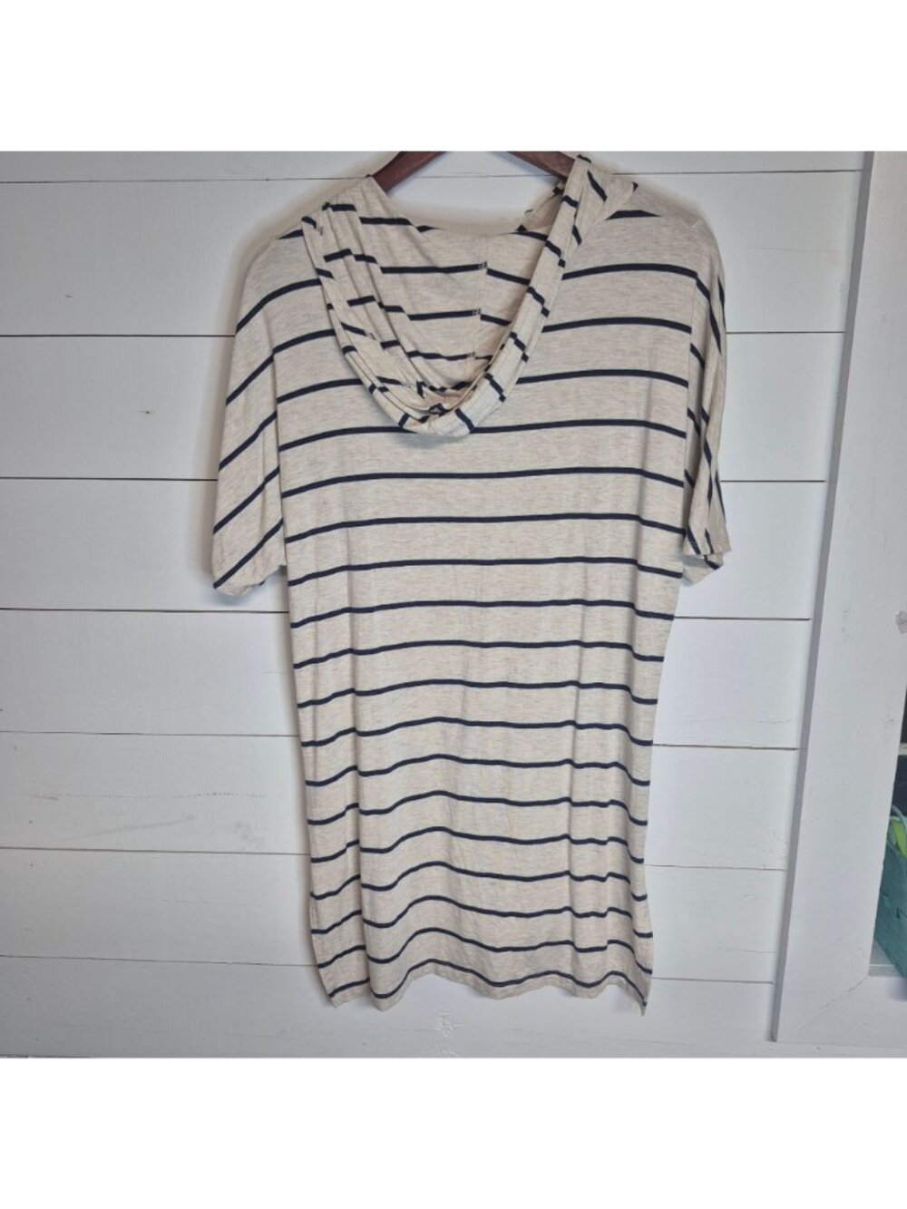 Chicos Zenergy Women's Striped Hooded Tunic Top Size 0 - Picture 4 of 7